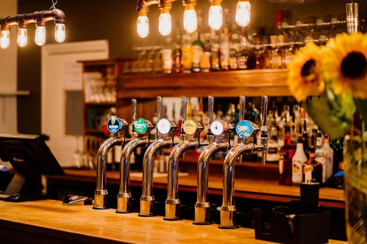 Hotel The Cricketers Arms Quendon Exteriér fotografie